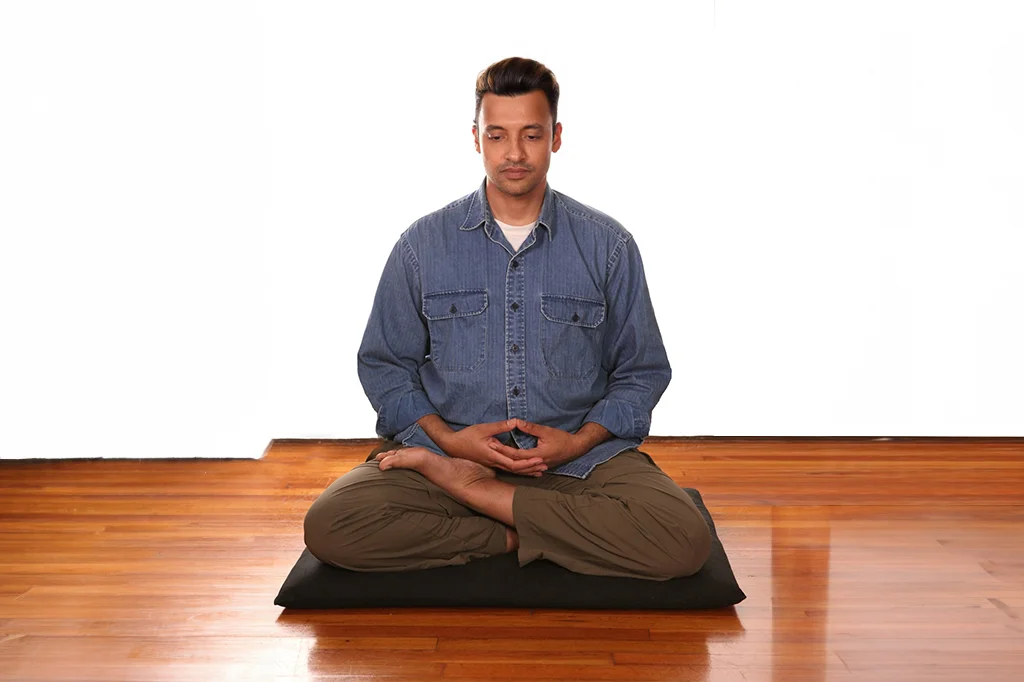 Zazen Meditation | Yoga.in
