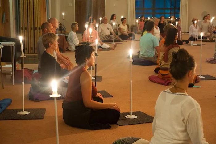 Philosophy of trataka-in-group | Yoga.in