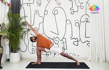 Featured image Parsvakonasana