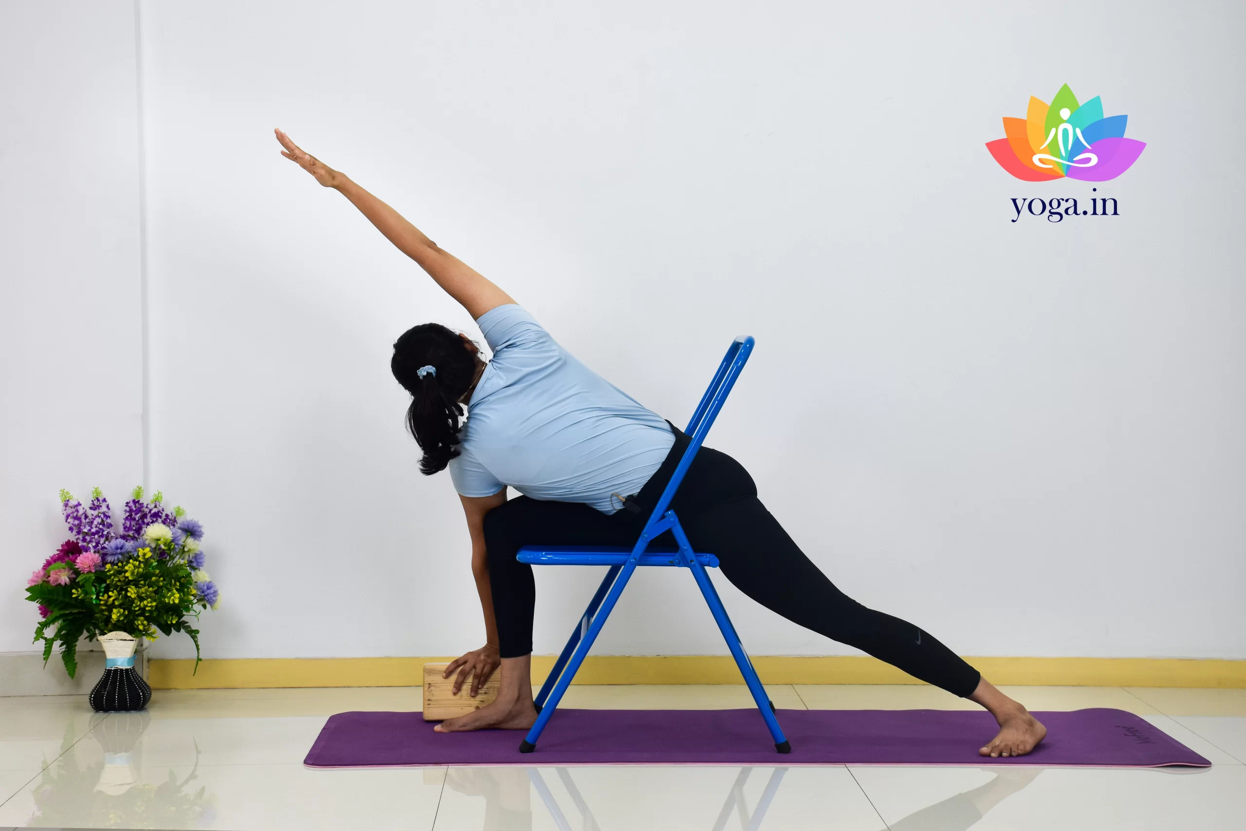 Parivritta Parshvkonasana