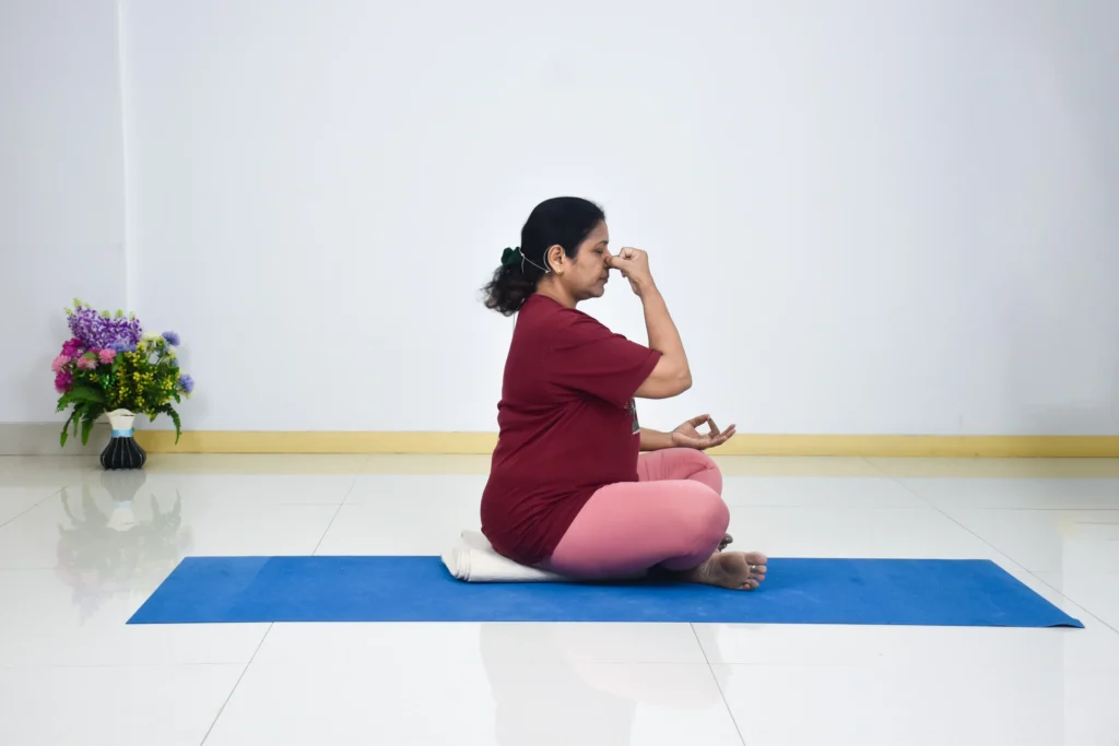 Chandra Bhedna Pranayama