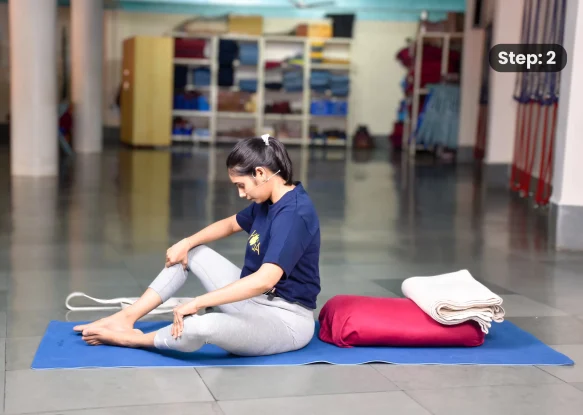 Supta Baddhakonasana(step 2)