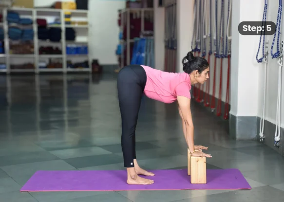 Uttanasana(step 5)