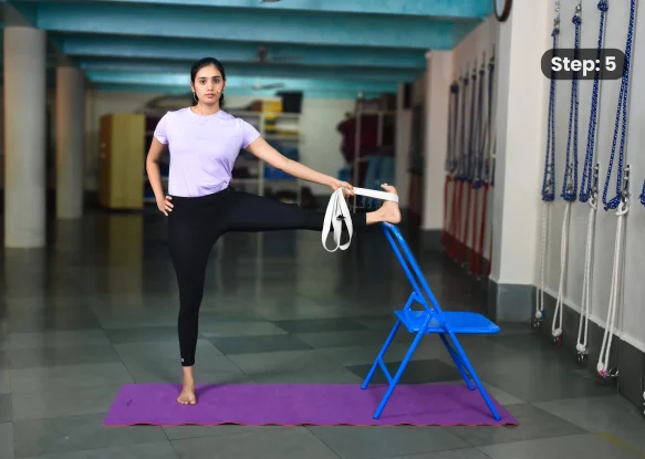 Utthita Hasta Padangusthasana(step 5)